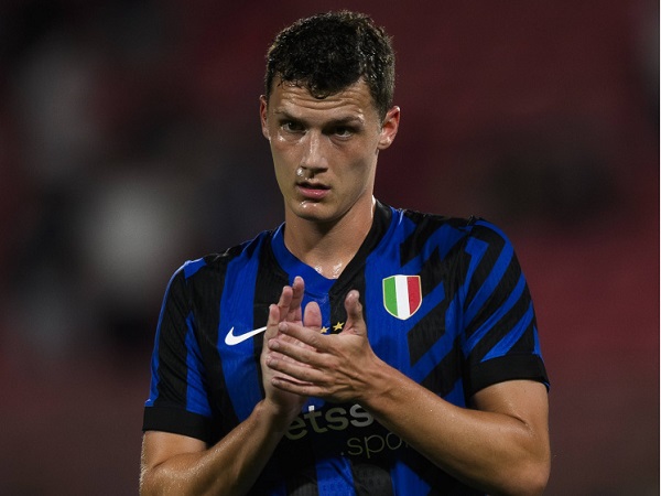 Benjamin Pavard Masuk Daftar Jual, Inter Siap Lepas Dengan Harga Sesuai